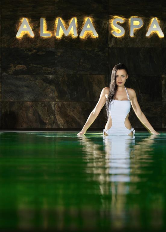 Spa Package - Double or Twin Room,813288843:JPEG